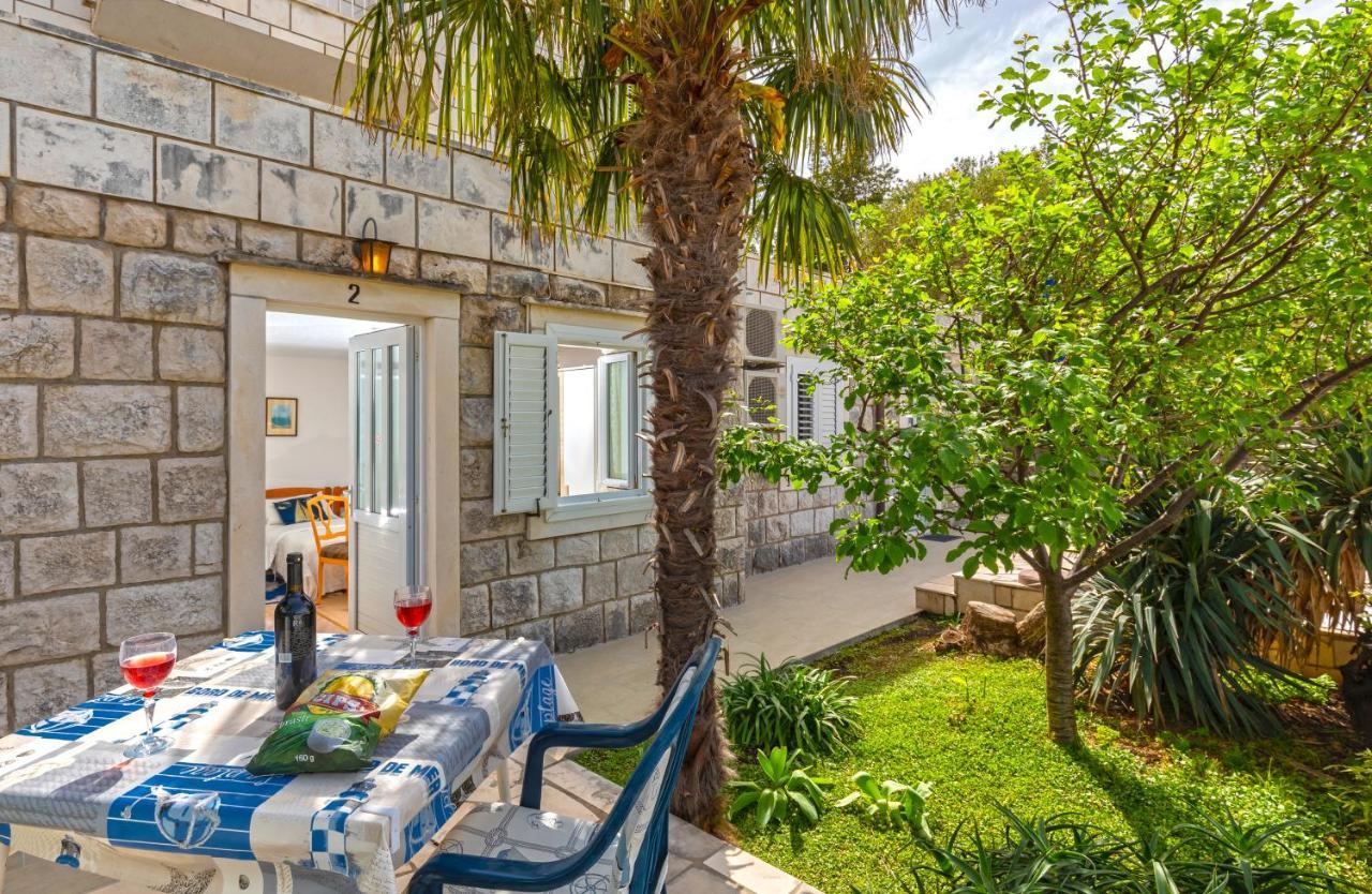 Villa Jolanda Apartments Дубровник Екстериор снимка