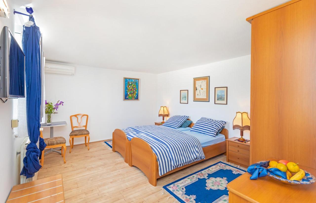 Villa Jolanda Apartments Дубровник Екстериор снимка