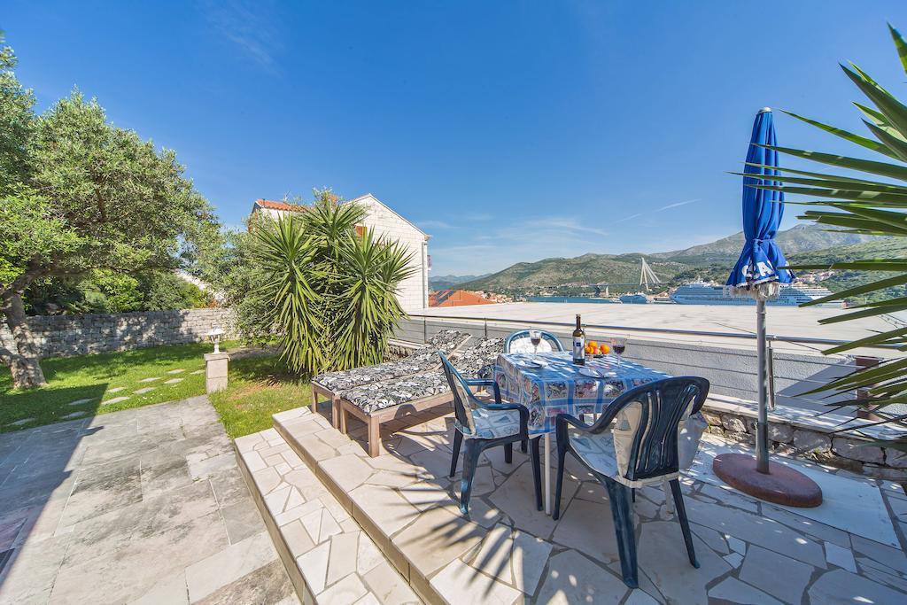 Villa Jolanda Apartments Дубровник Екстериор снимка